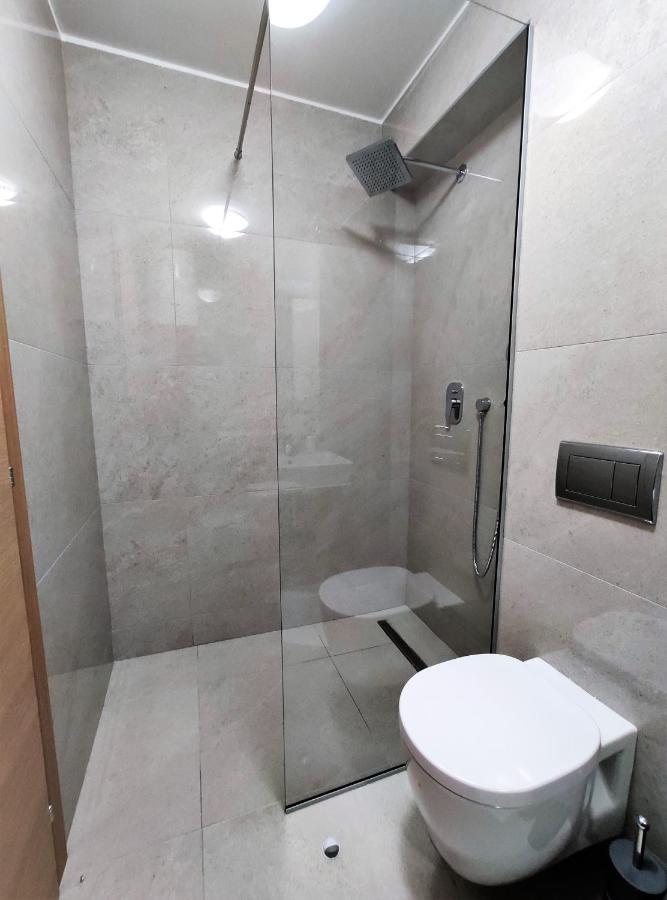 Kala Rooms & Suites Будва Екстериор снимка
