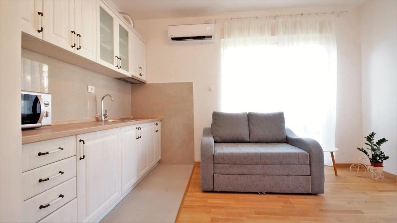 Kala Rooms & Suites Будва Екстериор снимка
