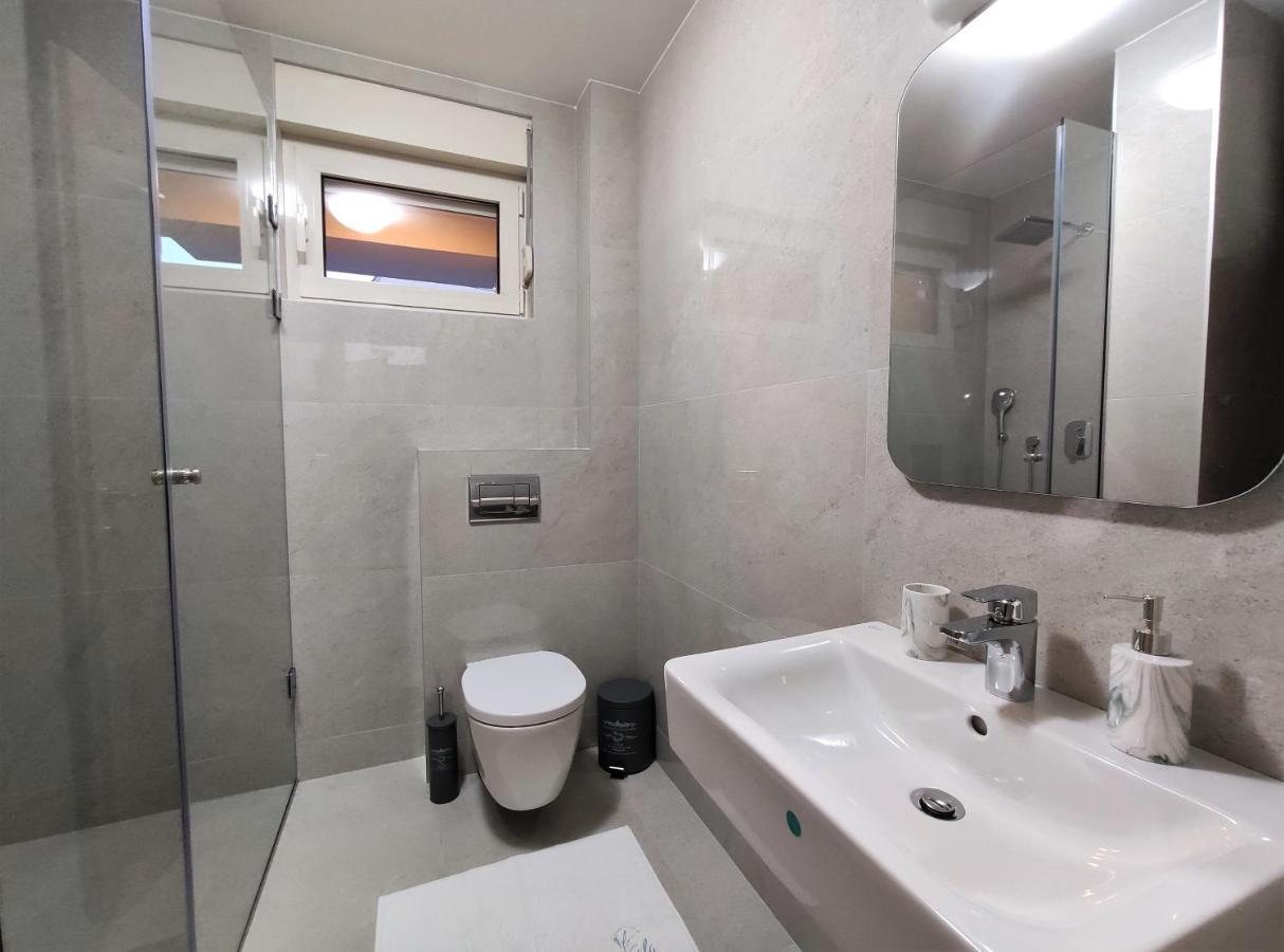 Kala Rooms & Suites Будва Екстериор снимка