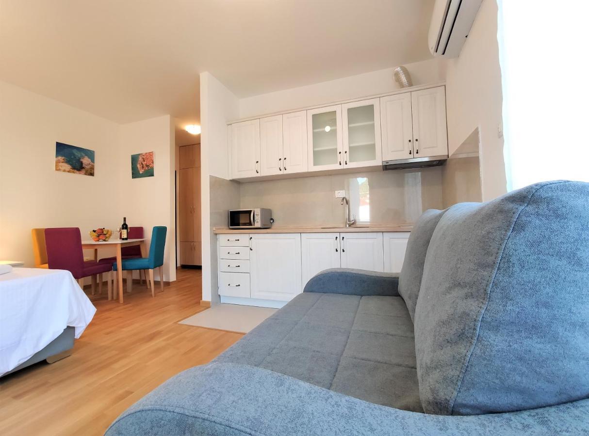 Kala Rooms & Suites Будва Екстериор снимка